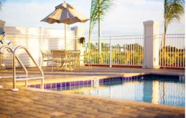 Hampton Inn & Suites לייק ווילס מראה חיצוני תמונה